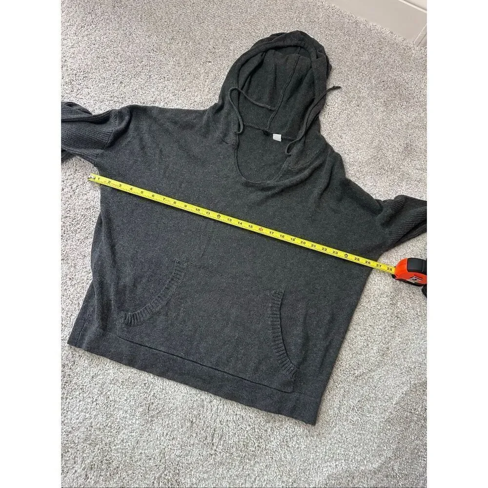 BDG sweater hoodie